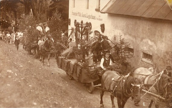S. 096 - Hermsdorf städt., Freudentaler Mühle, Erntefest